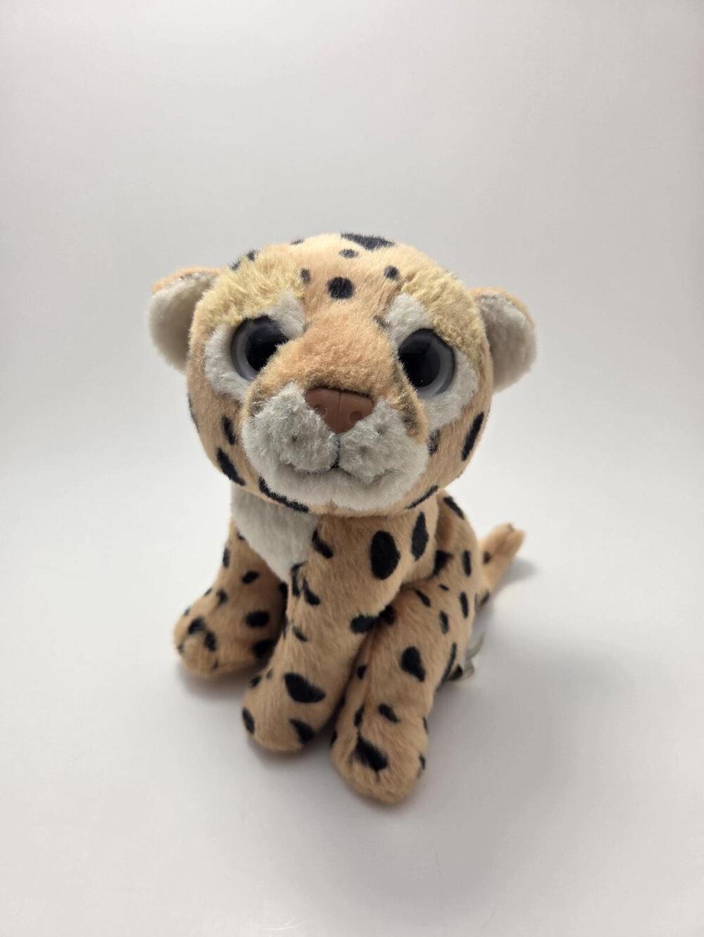 Wild Republic Leopard Sitting Plush (8 inch)